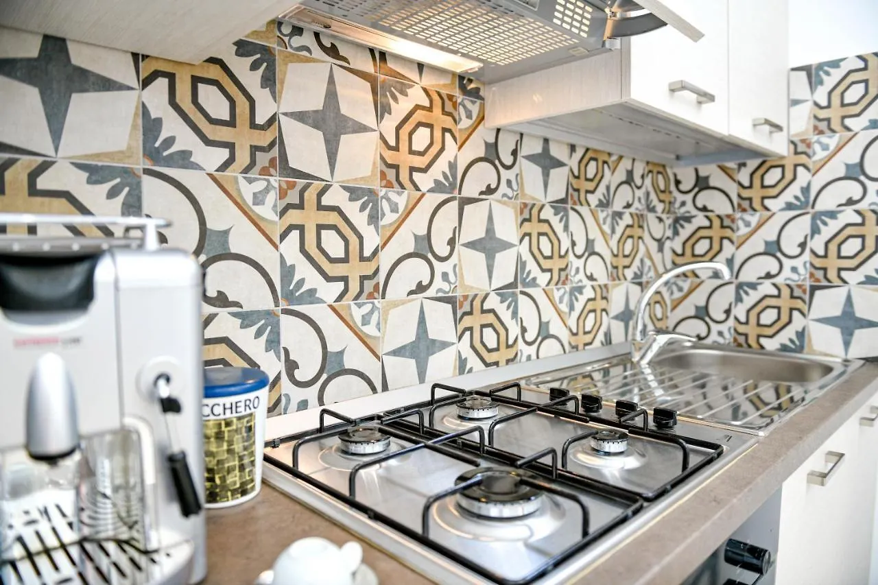 Apartment Laura Avola